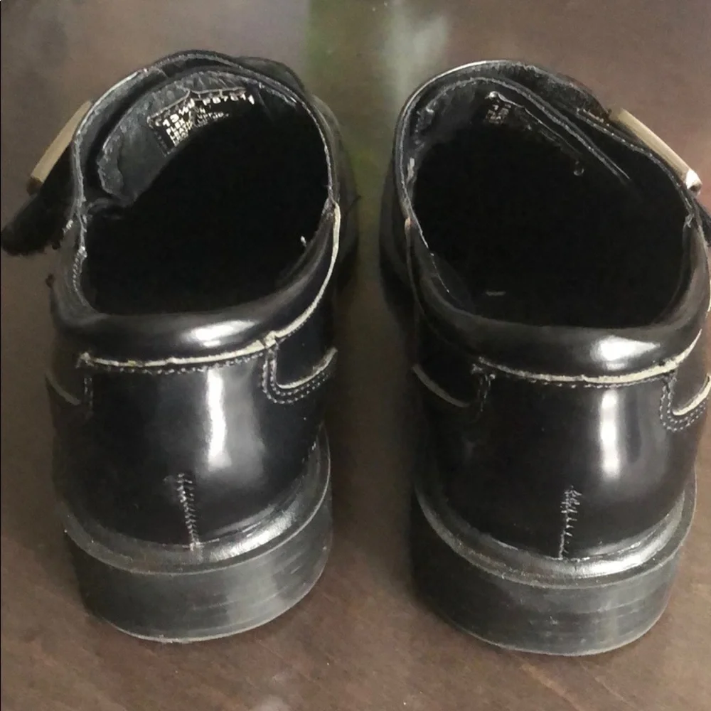 Kenneth Cole REACTION Black Patent shoes